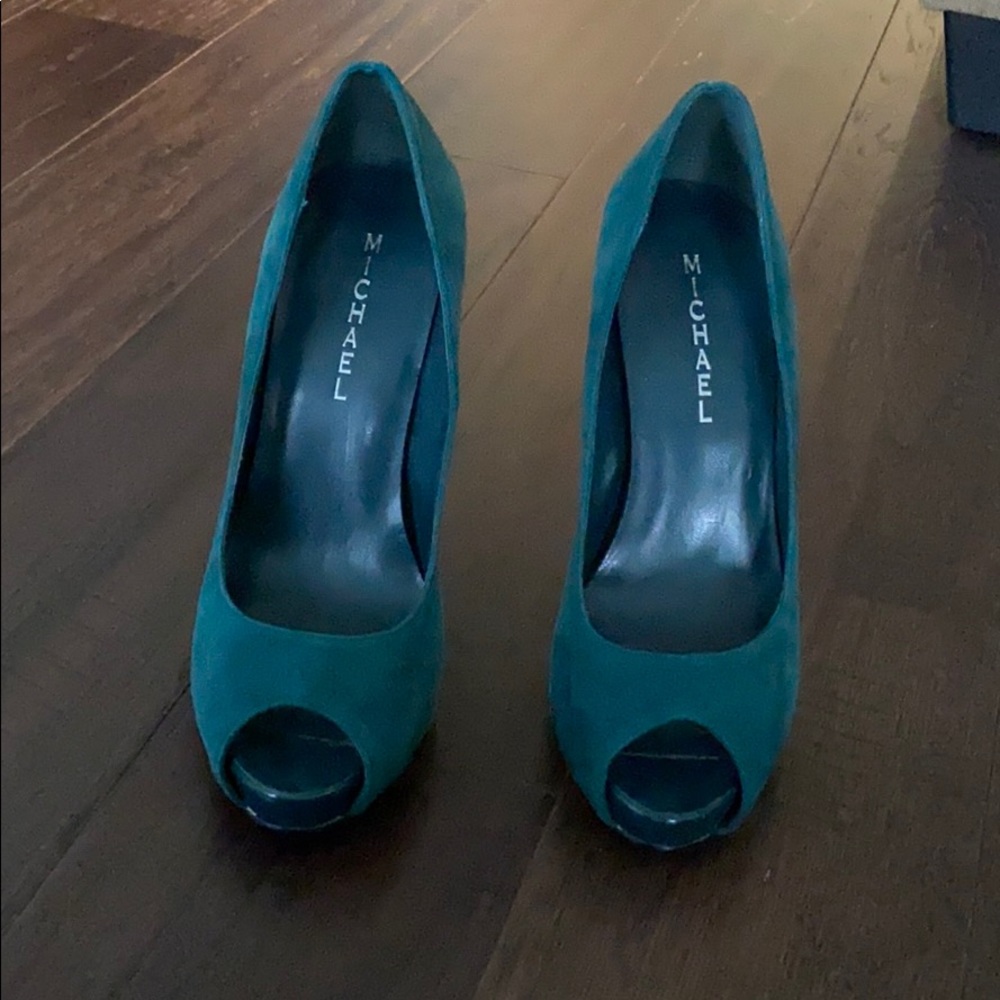 Michael Kors “Christy” Heels Size 7.5 - Picture 2 of 7